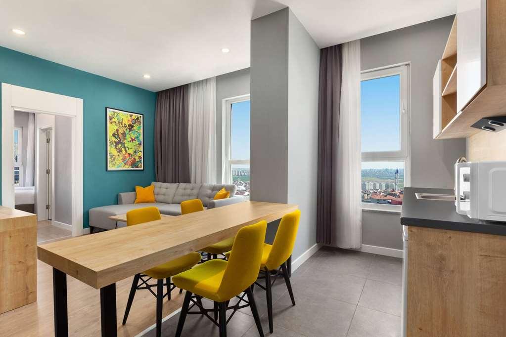 Days Inn & Suites By Wyndham Esenyurt Istanbulská provincie Pokoj fotografie